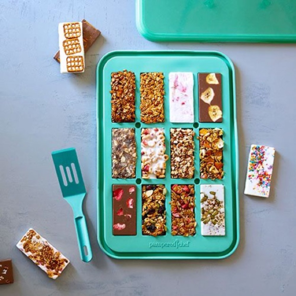 Pampered Chef Snack Bar Maker